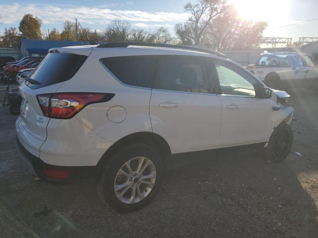 2017 FORD ESCAPE SE - 1FMCU0G94HUD68056