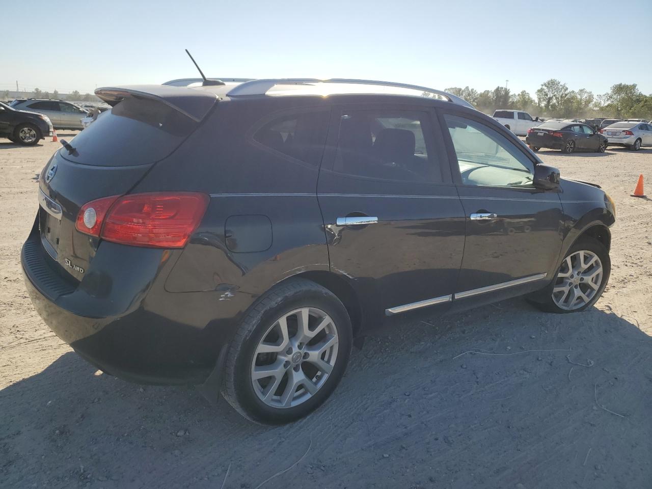 Lot #3034479746 2011 NISSAN ROGUE S