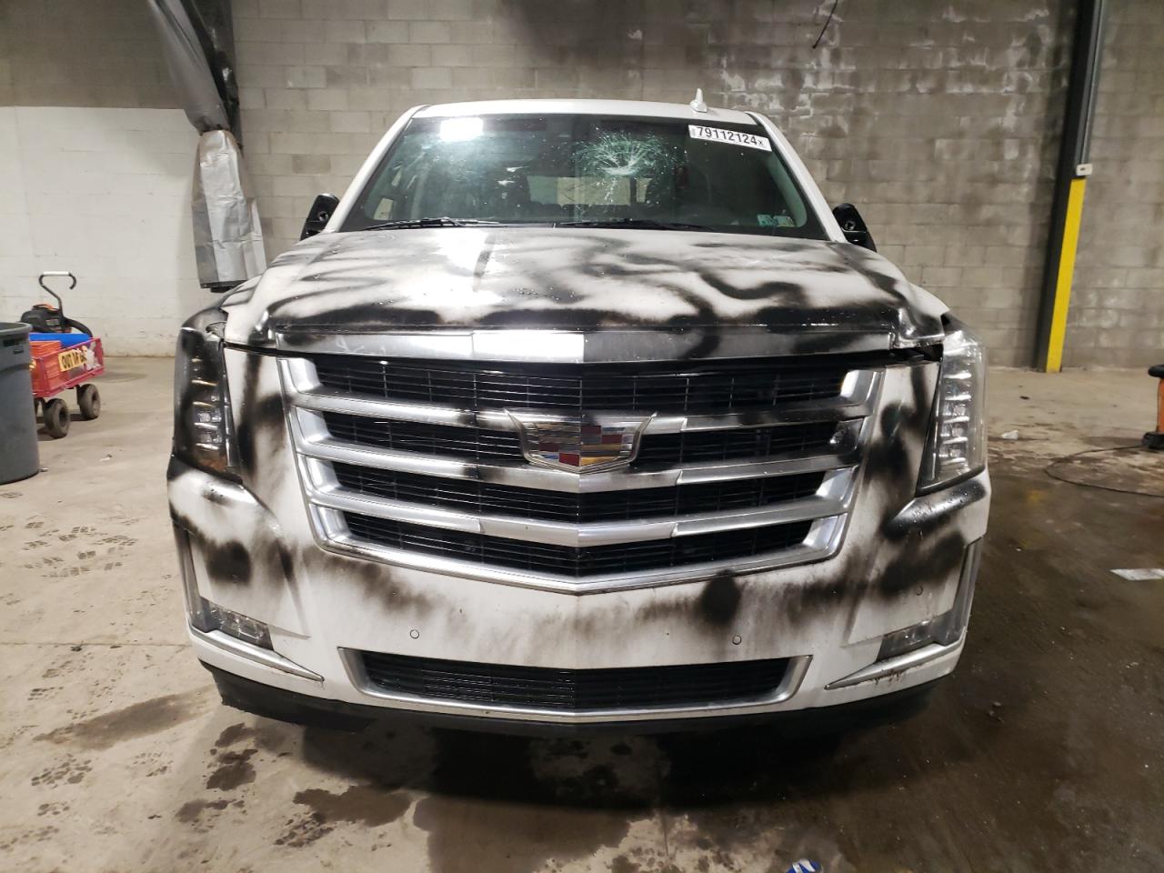 Lot #2972428565 2017 CADILLAC ESCALADE L