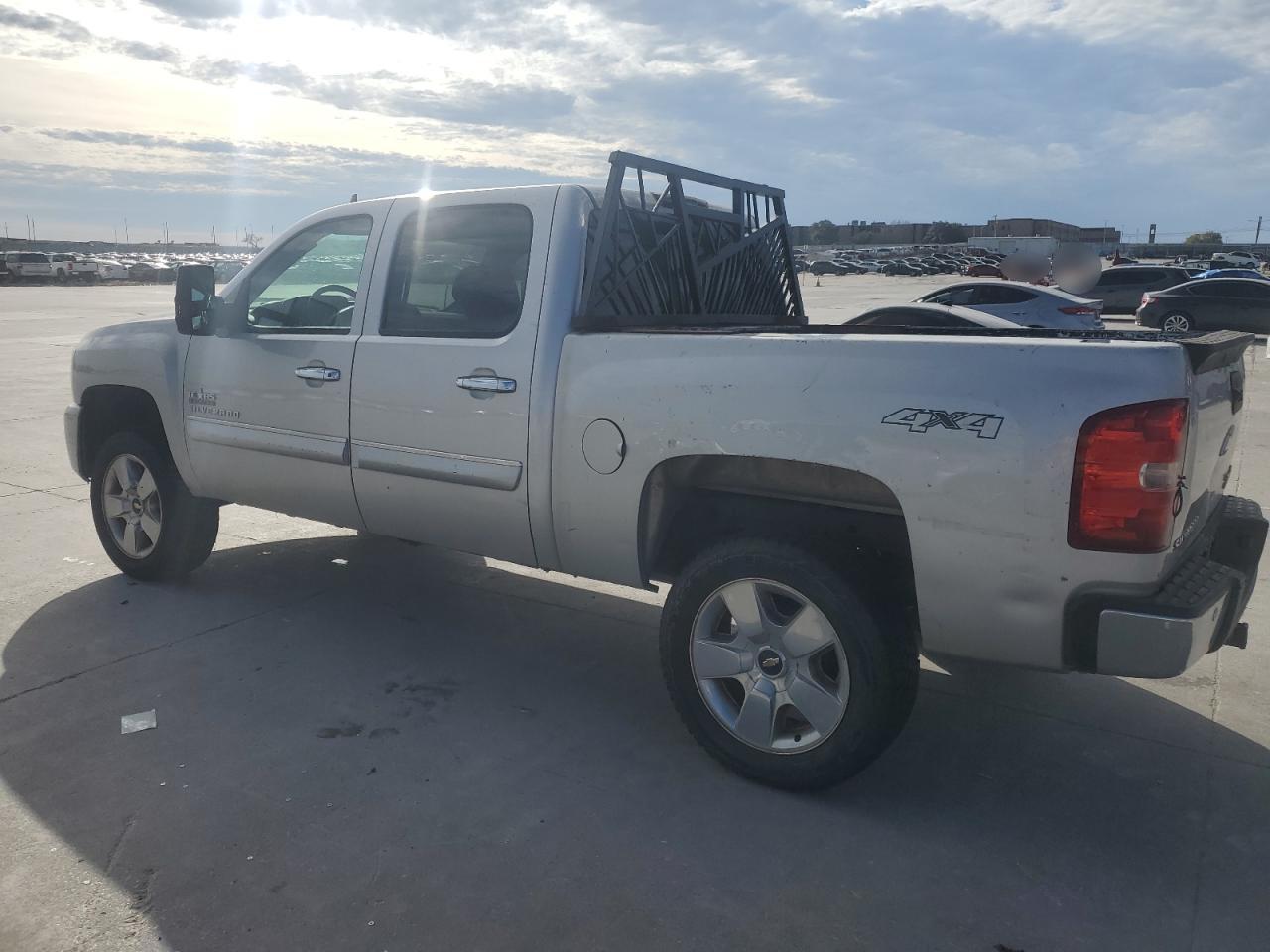 CHEVROLET SILVERADO K1500 LT