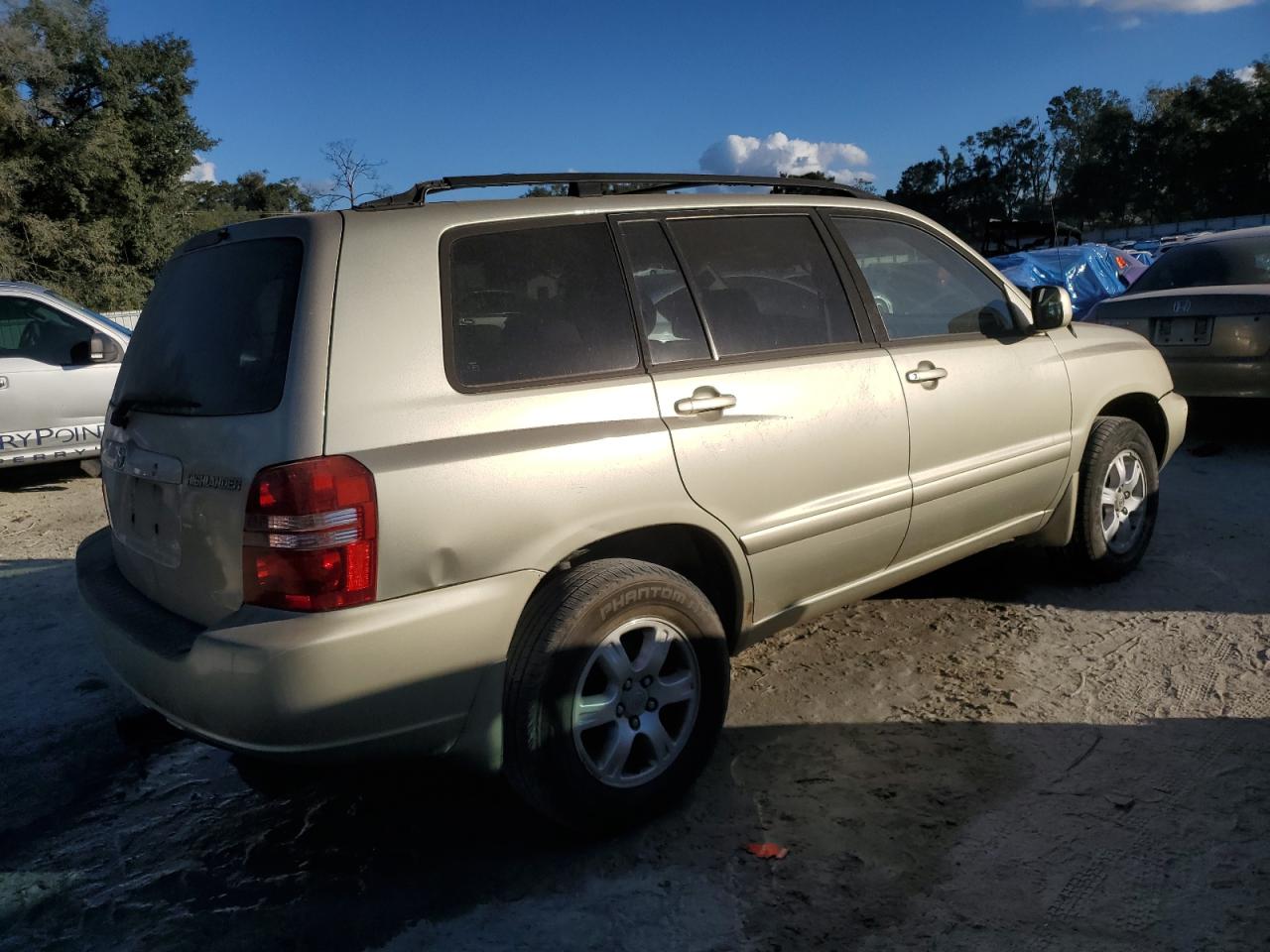 Lot #3019936883 2003 TOYOTA HIGHLANDER