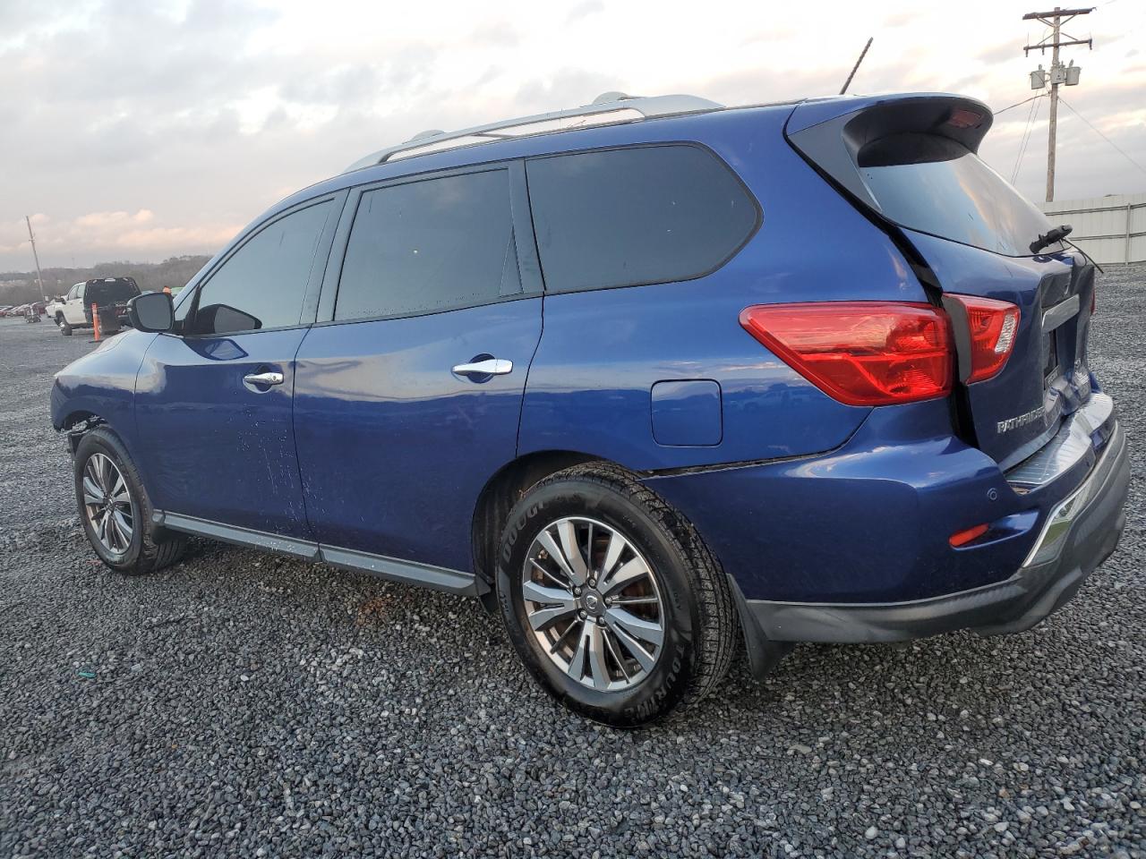 Lot #3029494353 2018 NISSAN PATHFINDER