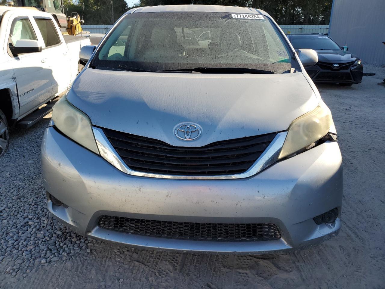 Lot #2964207850 2011 TOYOTA SIENNA LE