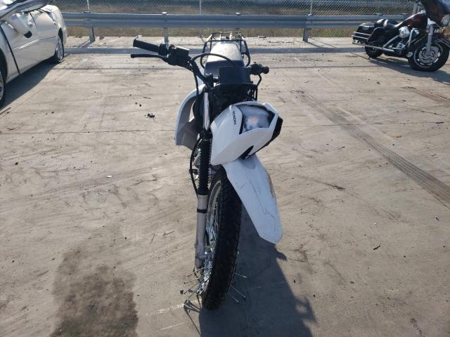 2023 HONDA XR150L E 3H1KD1316PD003530