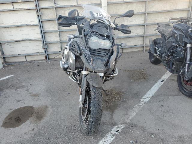 BMW R 1250 GS 2024 black  gas WB10M1301R6J56772 photo #3