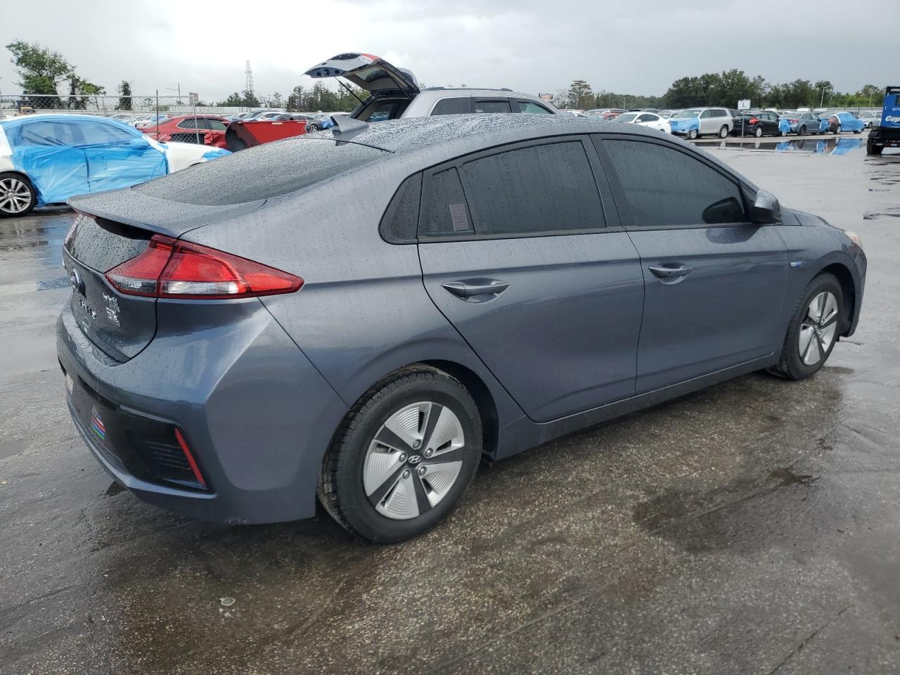 Lot #2979356742 2018 HYUNDAI IONIQ BLUE