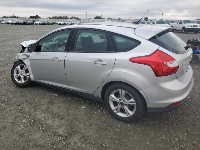 FORD FOCUS SE 2014 silver  gas 1FADP3K26EL433153 photo #3