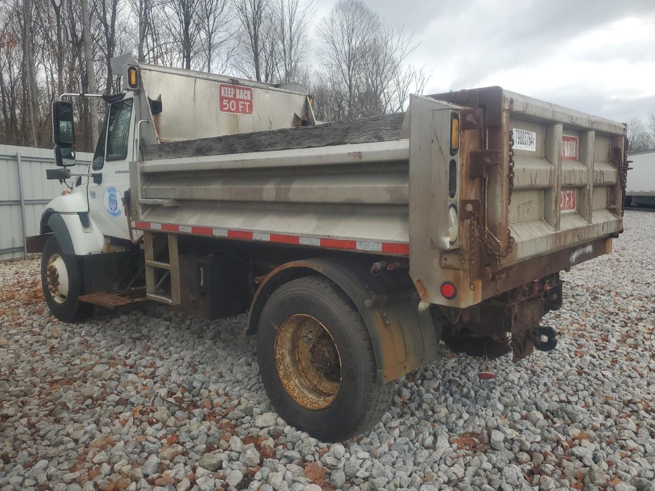 Lot #2969846956 2003 INTERNATIONAL 7000 7400