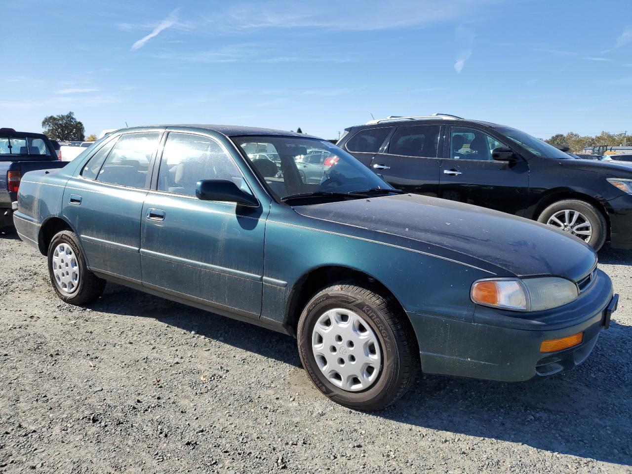 Lot #3028381827 1996 TOYOTA CAMRY DX