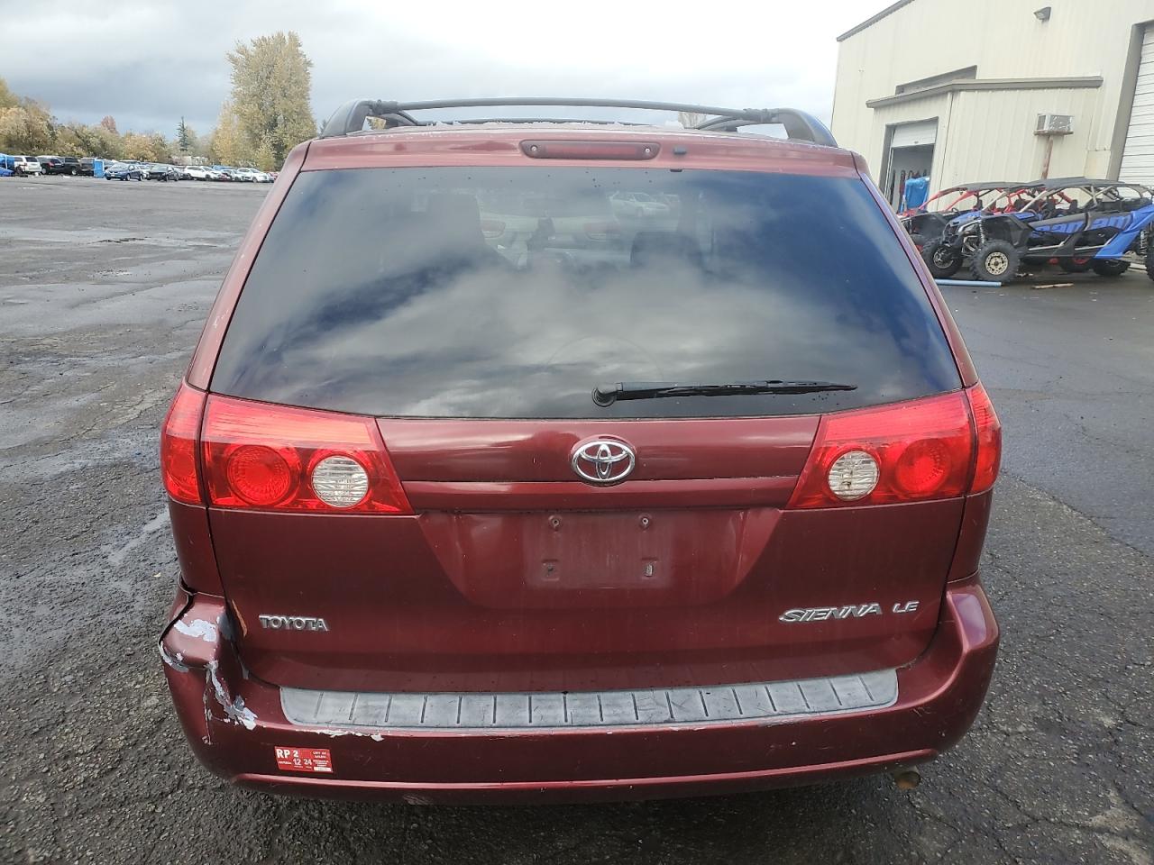 Lot #2989443626 2007 TOYOTA SIENNA CE