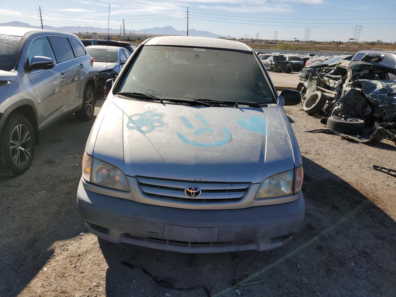 Lot #3020884738 2002 TOYOTA SIENNA CE