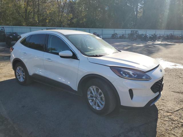 2020 FORD ESCAPE SE - 1FMCU0G61LUA33724