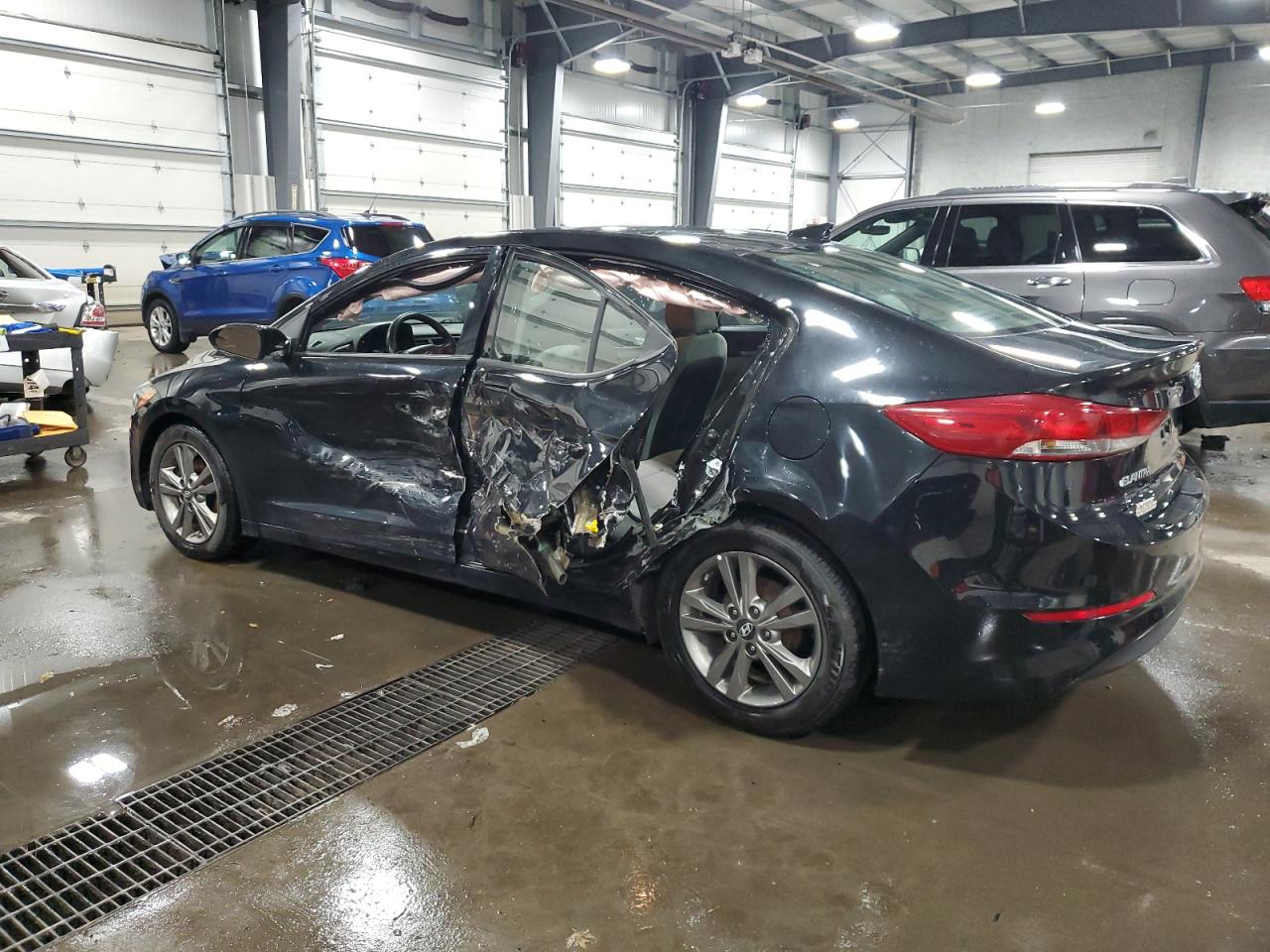 Lot #3003557170 2017 HYUNDAI ELANTRA SE