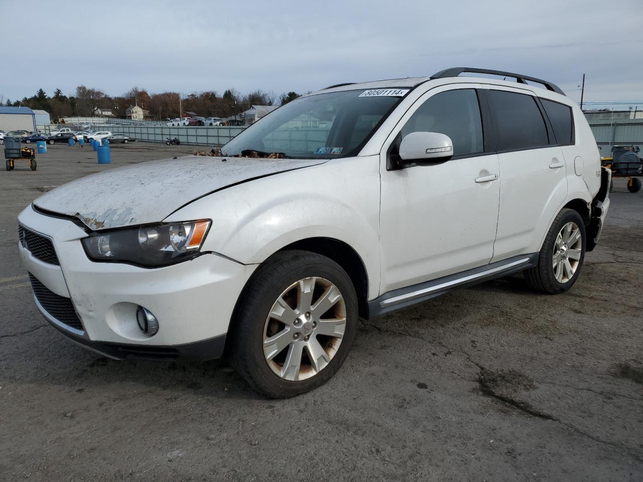  Salvage Mitsubishi Outlander