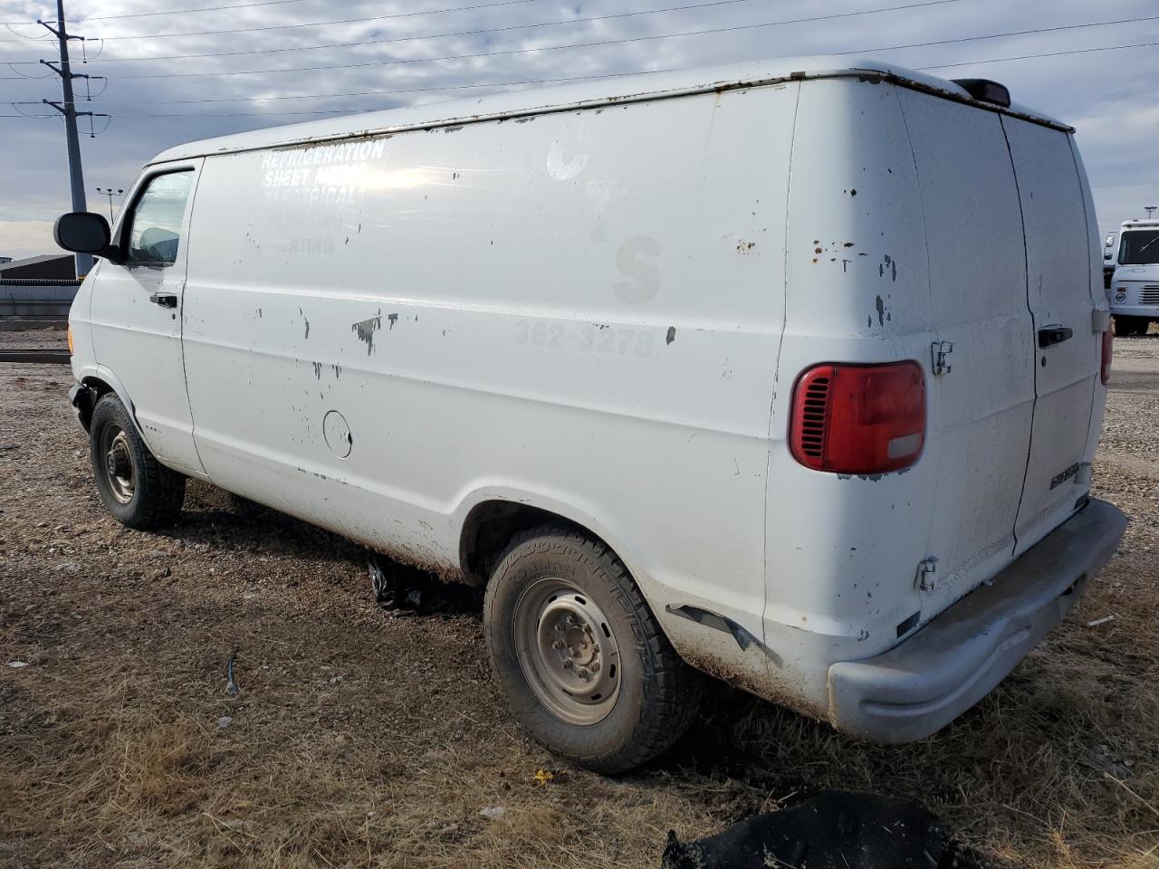 Lot #2994427039 2001 DODGE RAM VAN B2