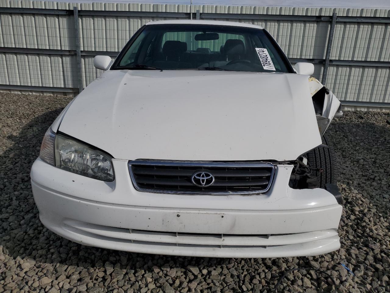 Lot #2981430634 2001 TOYOTA CAMRY CE