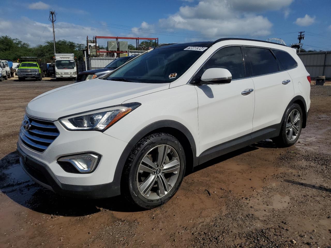  Salvage Hyundai SANTA FE