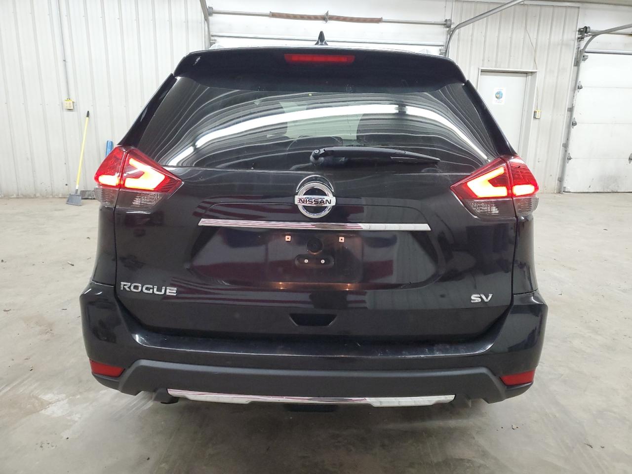 Lot #3037272486 2017 NISSAN ROGUE S