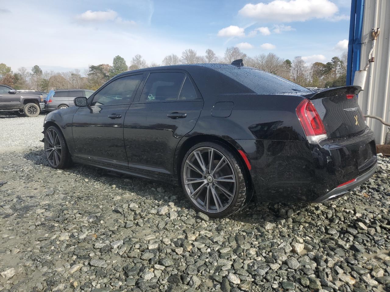 Lot #3028383788 2018 CHRYSLER 300 S