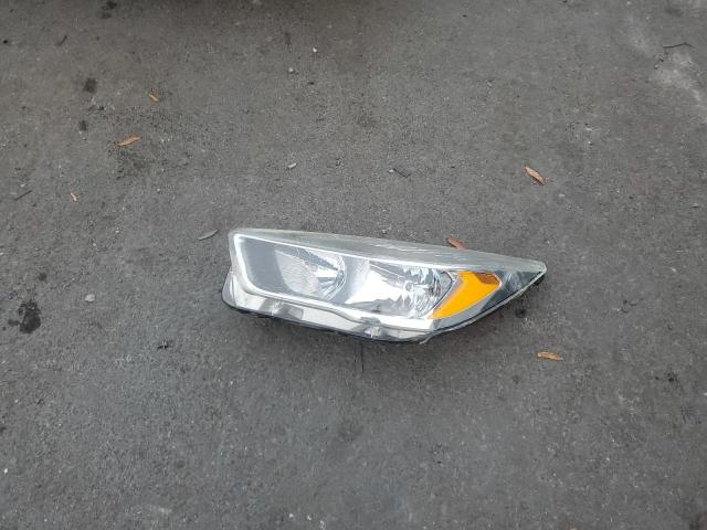 2017 FORD ESCAPE SE - 1FMCU0G93HUF10090