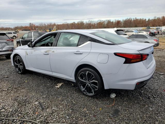 Vin: 1n4bl4cw4pn324403, lot: 77856884, nissan altima sr 20232