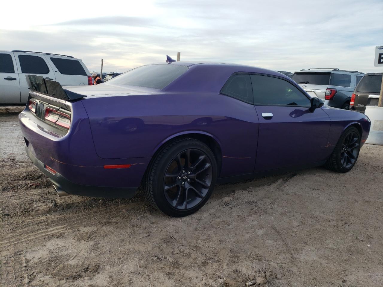 Lot #3048750781 2019 DODGE CHALLENGER