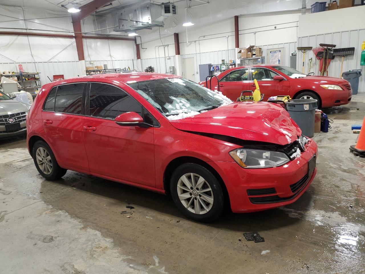 Lot #3049632688 2016 VOLKSWAGEN GOLF S/SE