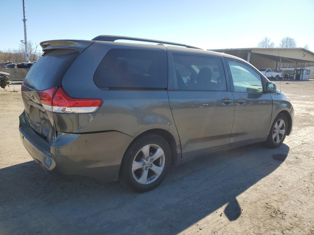 Lot #3048481871 2011 TOYOTA SIENNA LE