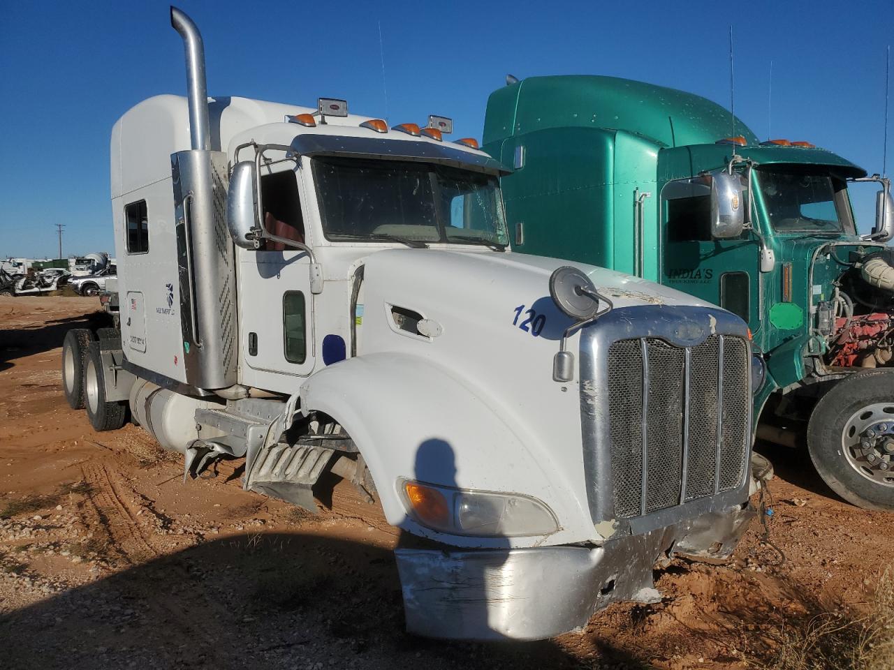 Lot #2996271392 2012 PETERBILT 386