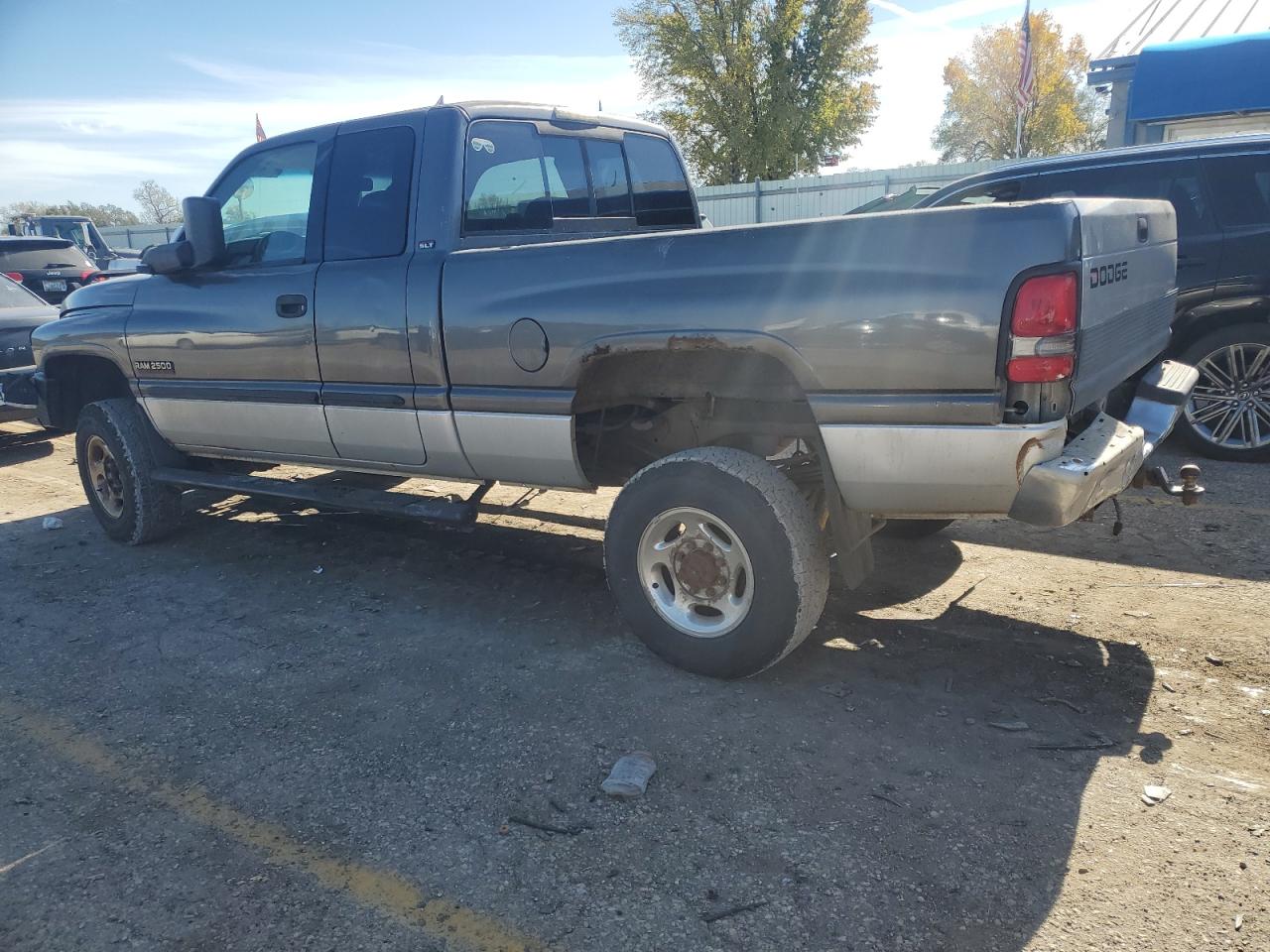 Lot #3004159991 2002 DODGE RAM 2500