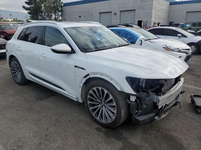 VIN WA1VABGE8KB016657 2019 AUDI E-TRON no.4