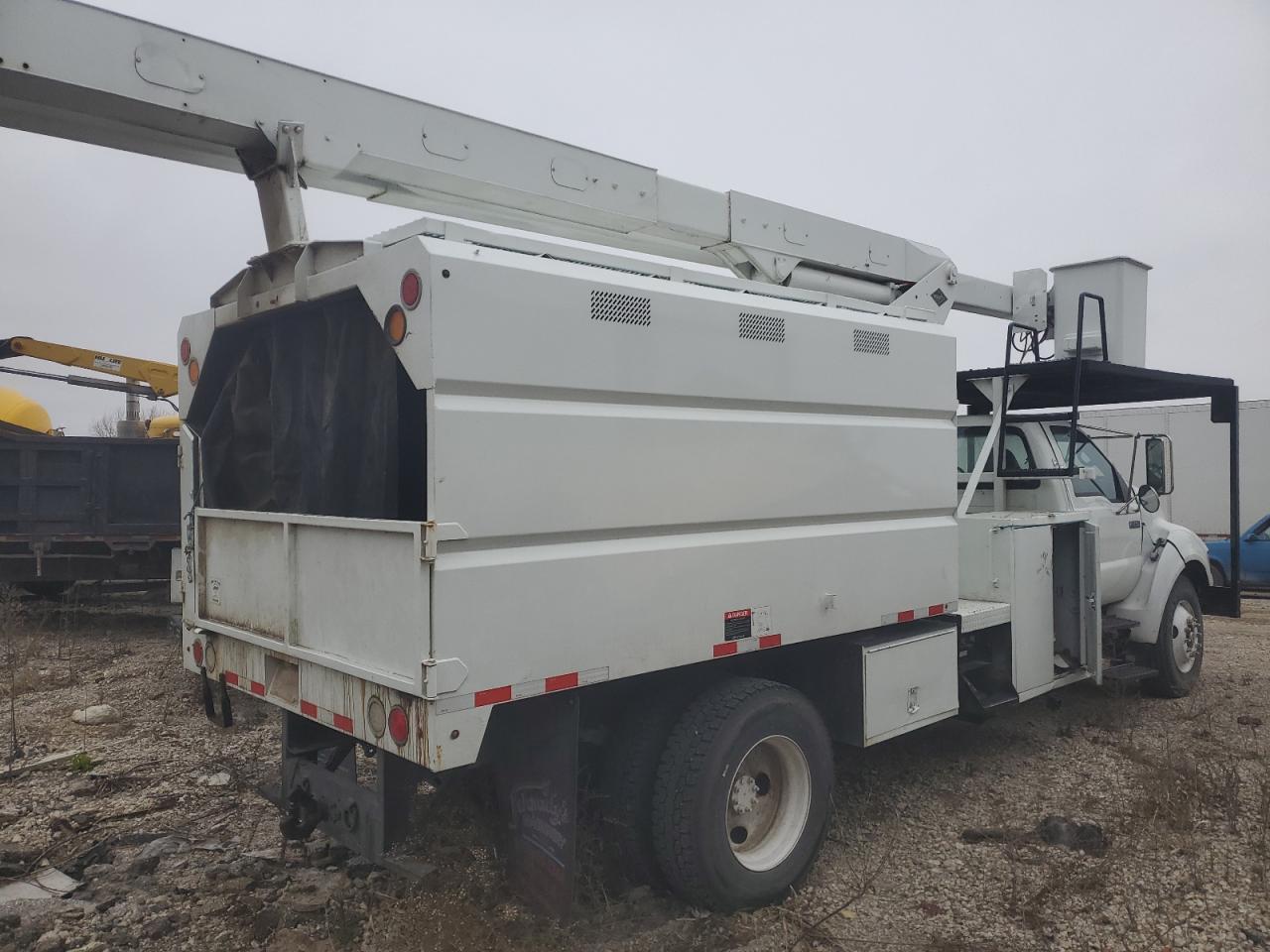 Lot #3049530625 2010 FORD F750 SUPER