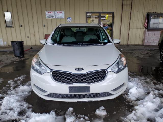 VIN KNAFK4A62F5422617 2015 KIA FORTE no.5