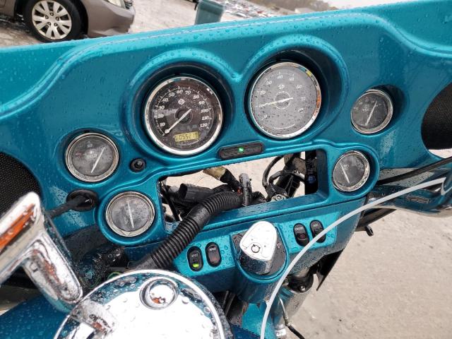 2010 HARLEY-DAVIDSON FLHTK - 1HD1KEM10AB610404