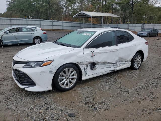 2020 TOYOTA CAMRY LE - 4T1C11AKXLU980944