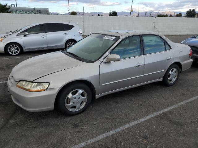 HONDA ACCORD EX 1998 gold  gas 1HGCG5556WA165033 photo #1