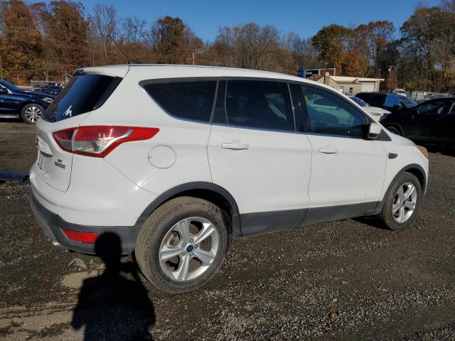 VIN 1FMCU0GX0GUB09092 2016 Ford Escape, SE no.3