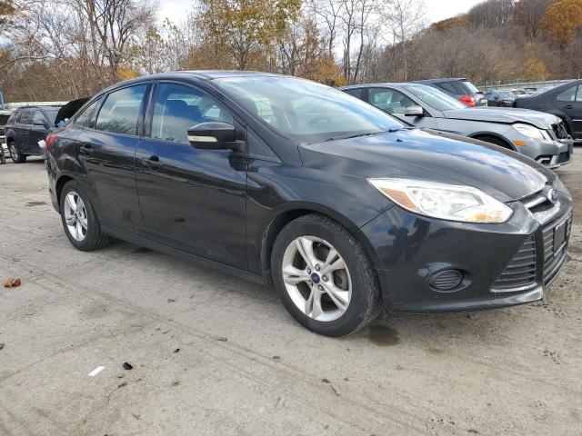 VIN 1FADP3F28EL228413 2014 Ford Focus, SE no.4