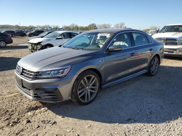 2017 VOLKSWAGEN PASSAT R-L - 1VWDT7A34HC043015