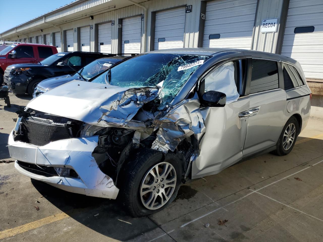 Lot #2989252643 2011 HONDA ODYSSEY EX