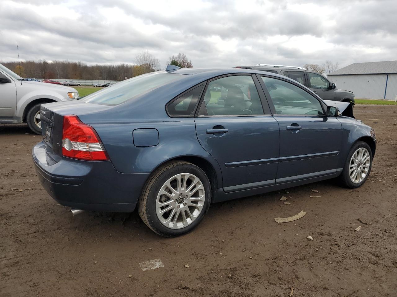 Lot #2986184153 2005 VOLVO S40 T5