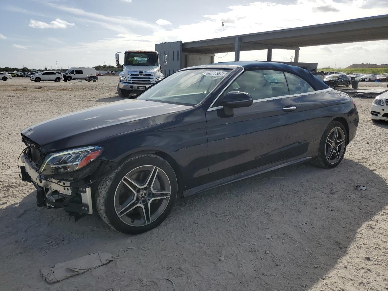 Mercedes-Benz C-Class 2020 C300-4M