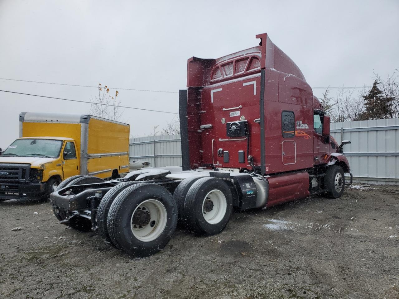 Lot #3274936497 2019 PETERBILT 579