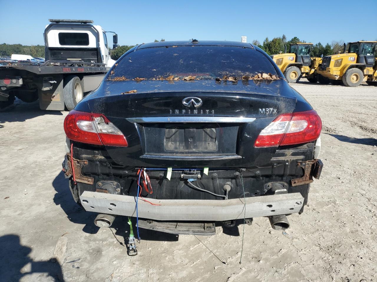 Lot #2996029387 2011 INFINITI M37 X