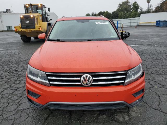 2018 VOLKSWAGEN TIGUAN SE - 3VV3B7AX3JM051469