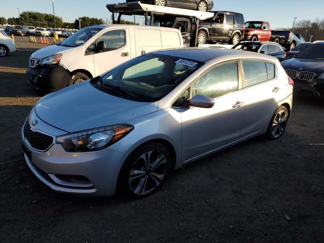 VIN KNAFX5A85G5618285 2016 KIA Forte, EX no.1