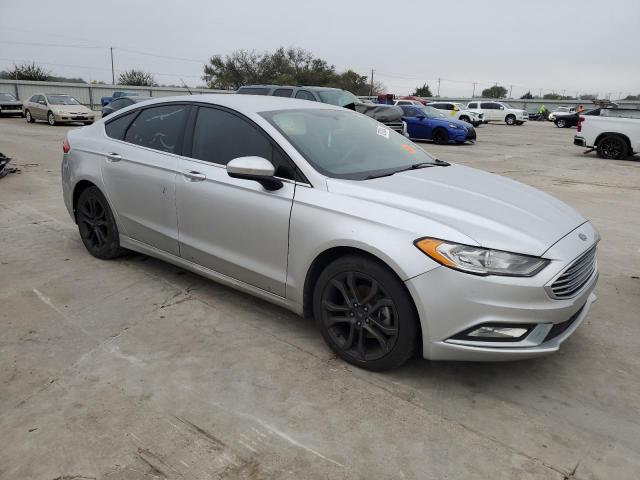 VIN 3FA6P0G73JR150037 2018 Ford Fusion, S no.4