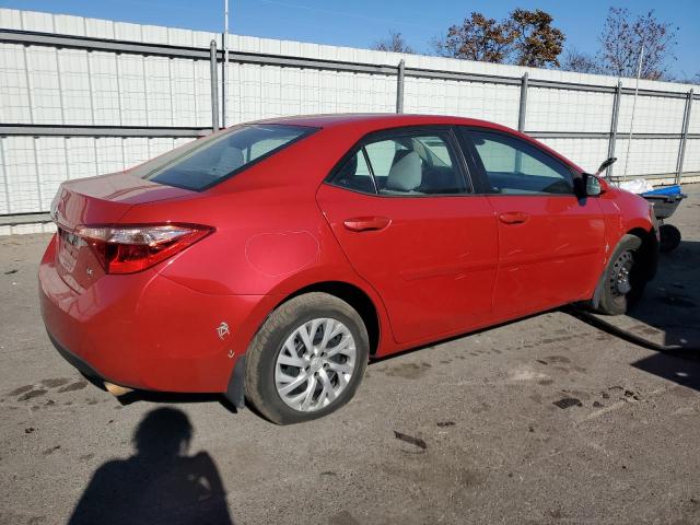 VIN 2T1BURHE3JC979523 2018 TOYOTA COROLLA no.3