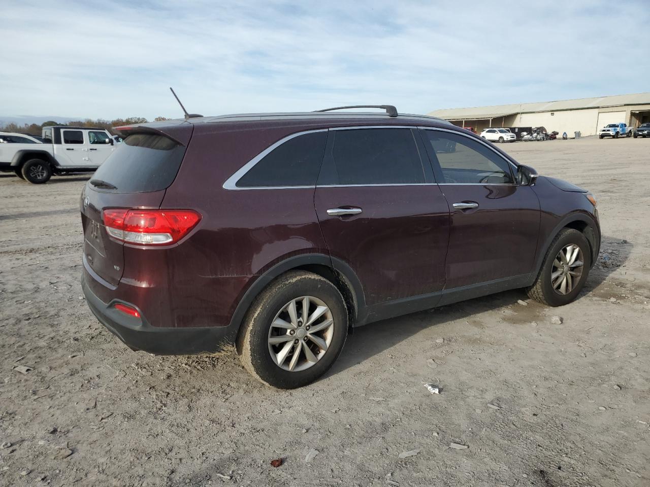 Lot #3006282497 2017 KIA SORENTO LX