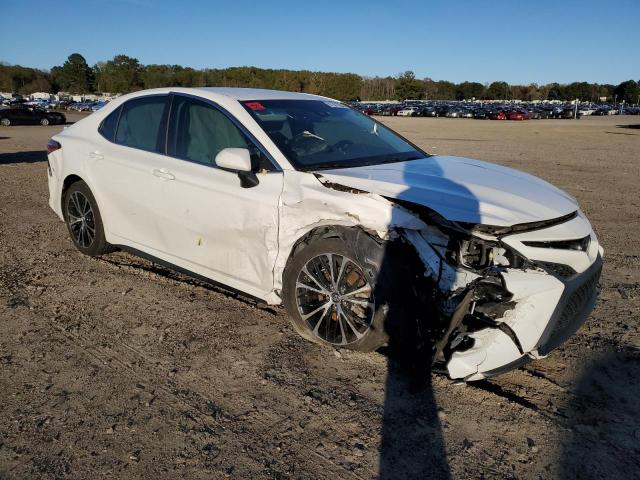 2018 TOYOTA CAMRY L - 4T1B11HK2JU611901